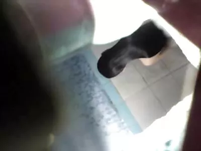 ಹದಿಹರೆಯದ ಹುಡುಗಿ ಈ ಸೂಪರ್ ಫ್ರೀಕಿ ಕುಕ್ಕೋಲ್ಡ್ ದೃಶ್ಯದಲ್ಲಿ ಆನಂದಿಸುತ್ತಾಳೆ